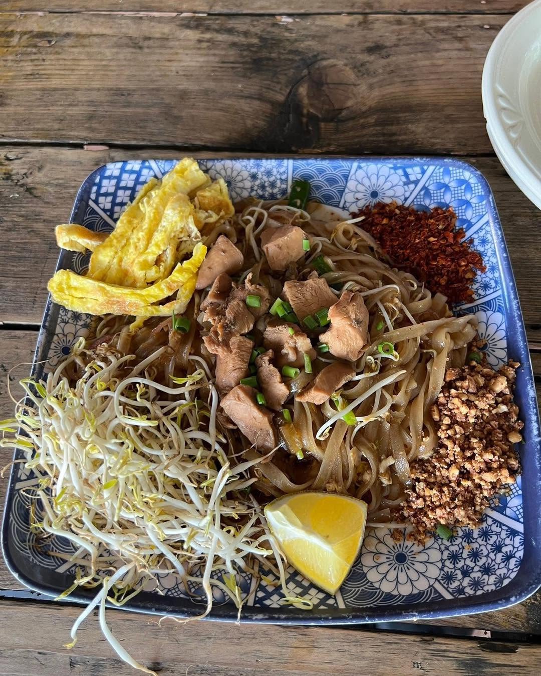 Phad Thai Chicken