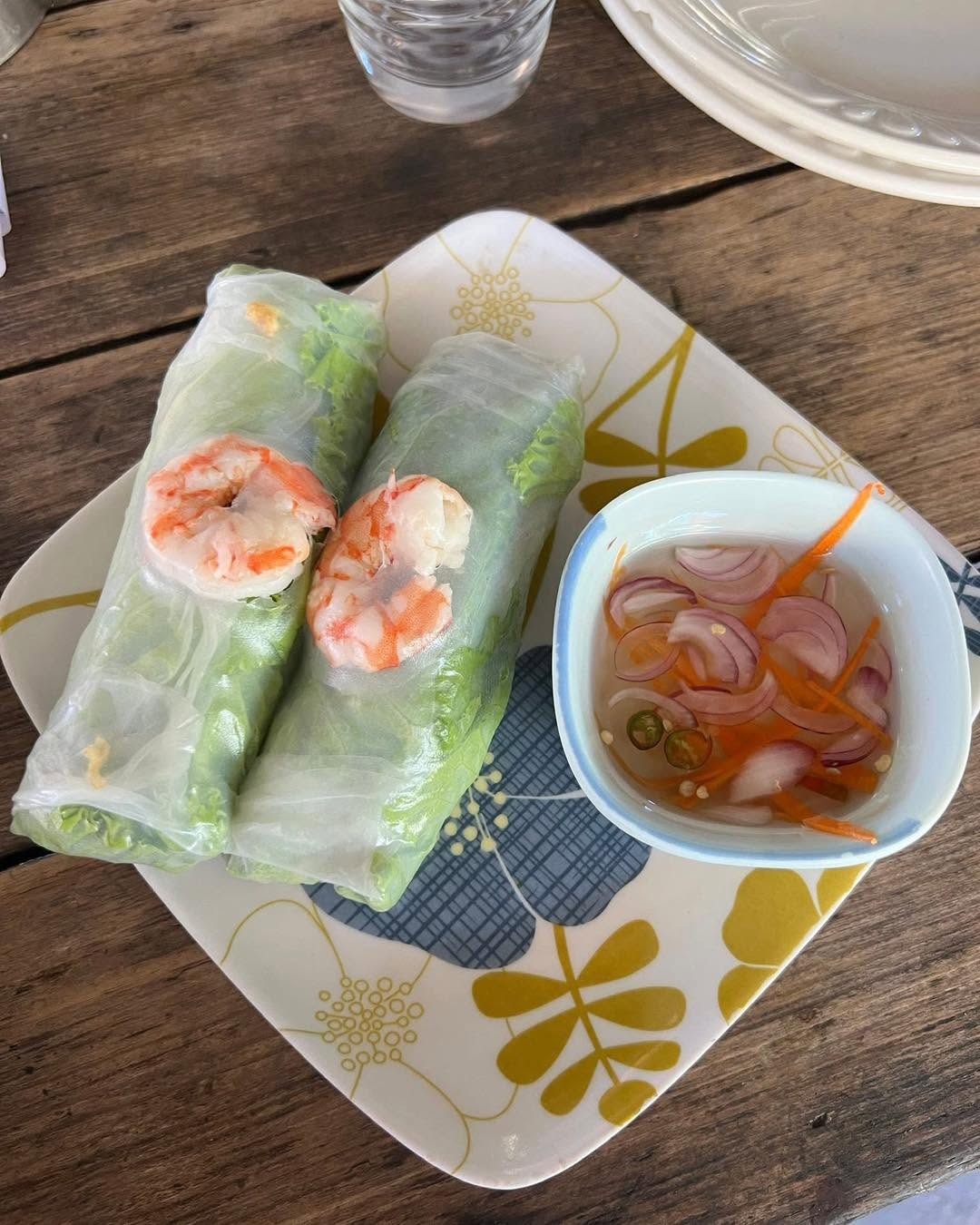 Fresh Spring Rolls with Shrimp